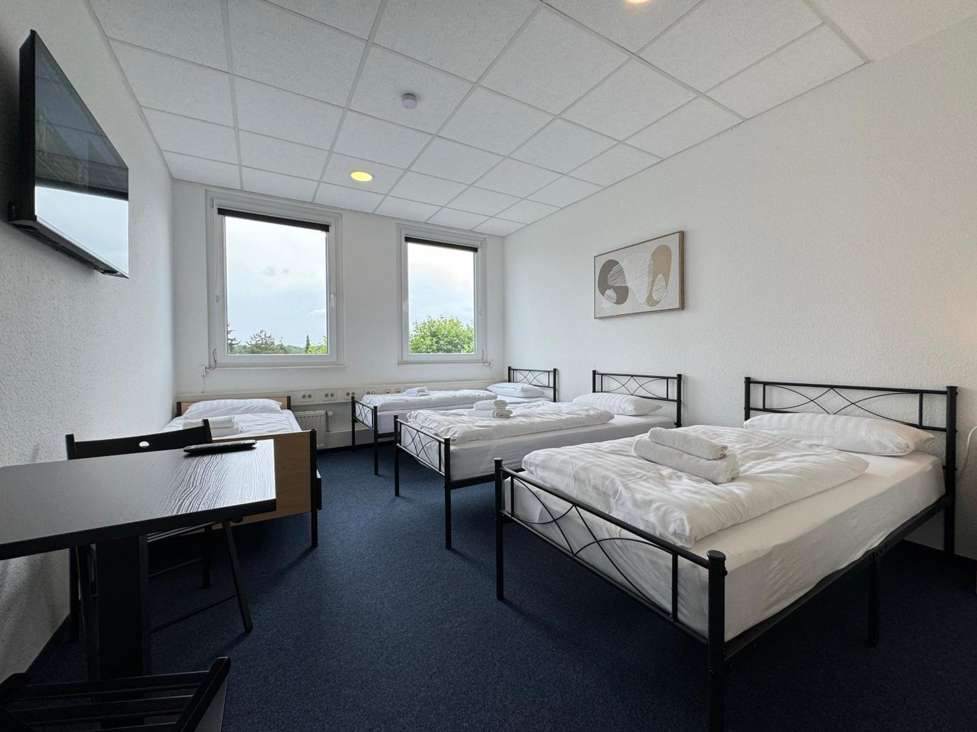 Thuja Apartments Karlsruhe-Neureut By Kurzzeit Екстер'єр фото