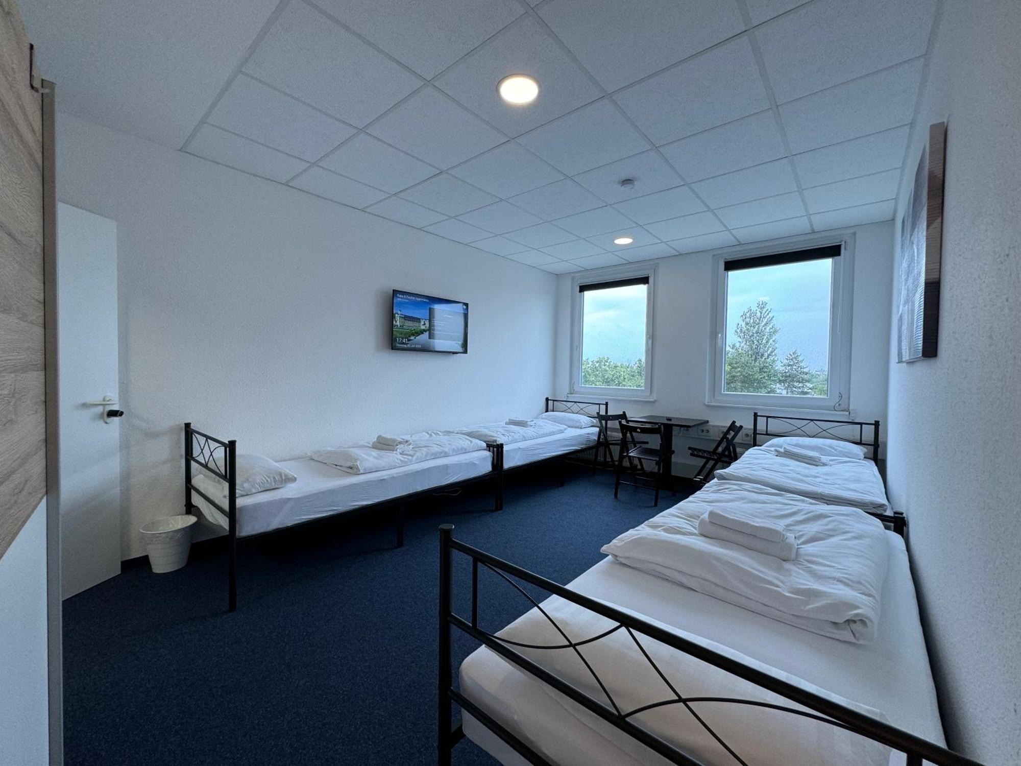 Thuja Apartments Karlsruhe-Neureut By Kurzzeit Екстер'єр фото