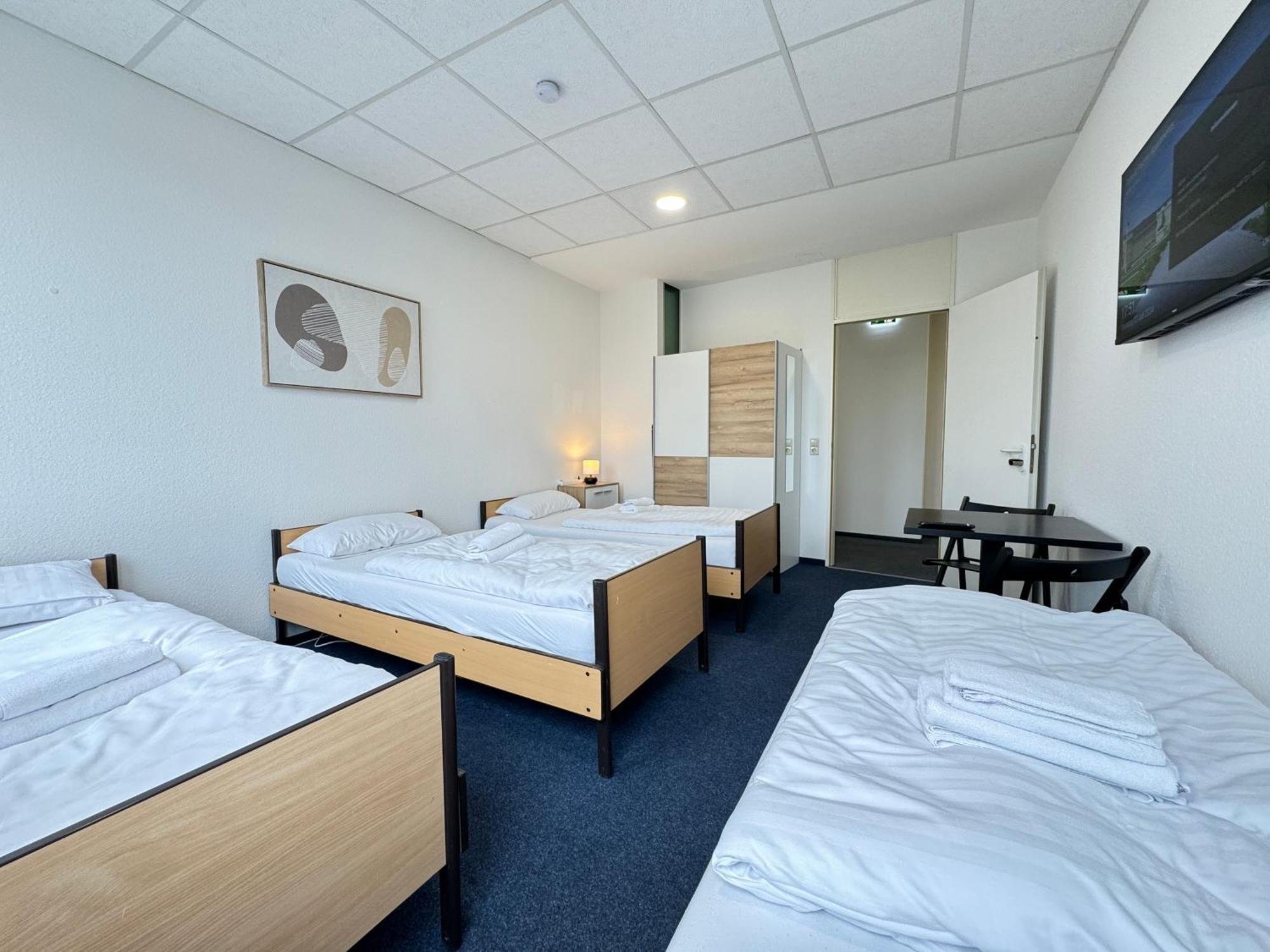 Thuja Apartments Karlsruhe-Neureut By Kurzzeit Екстер'єр фото