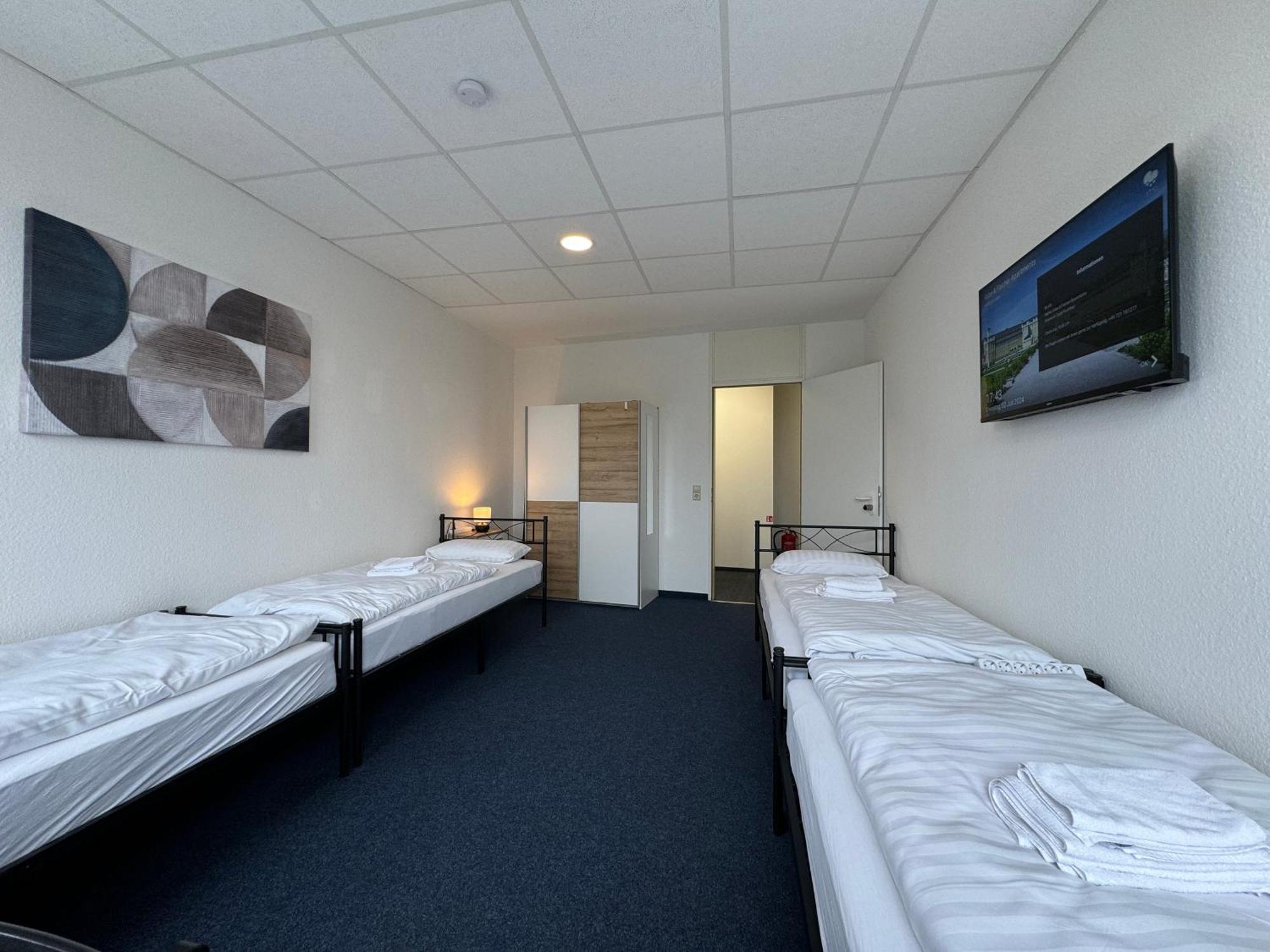 Thuja Apartments Karlsruhe-Neureut By Kurzzeit Екстер'єр фото